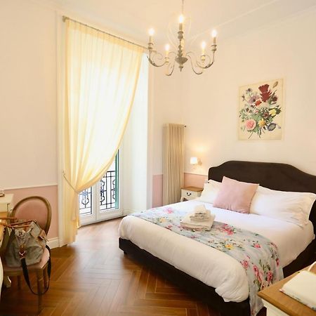 Macchiato Suites Boutique Guest House Наполи Екстериор снимка