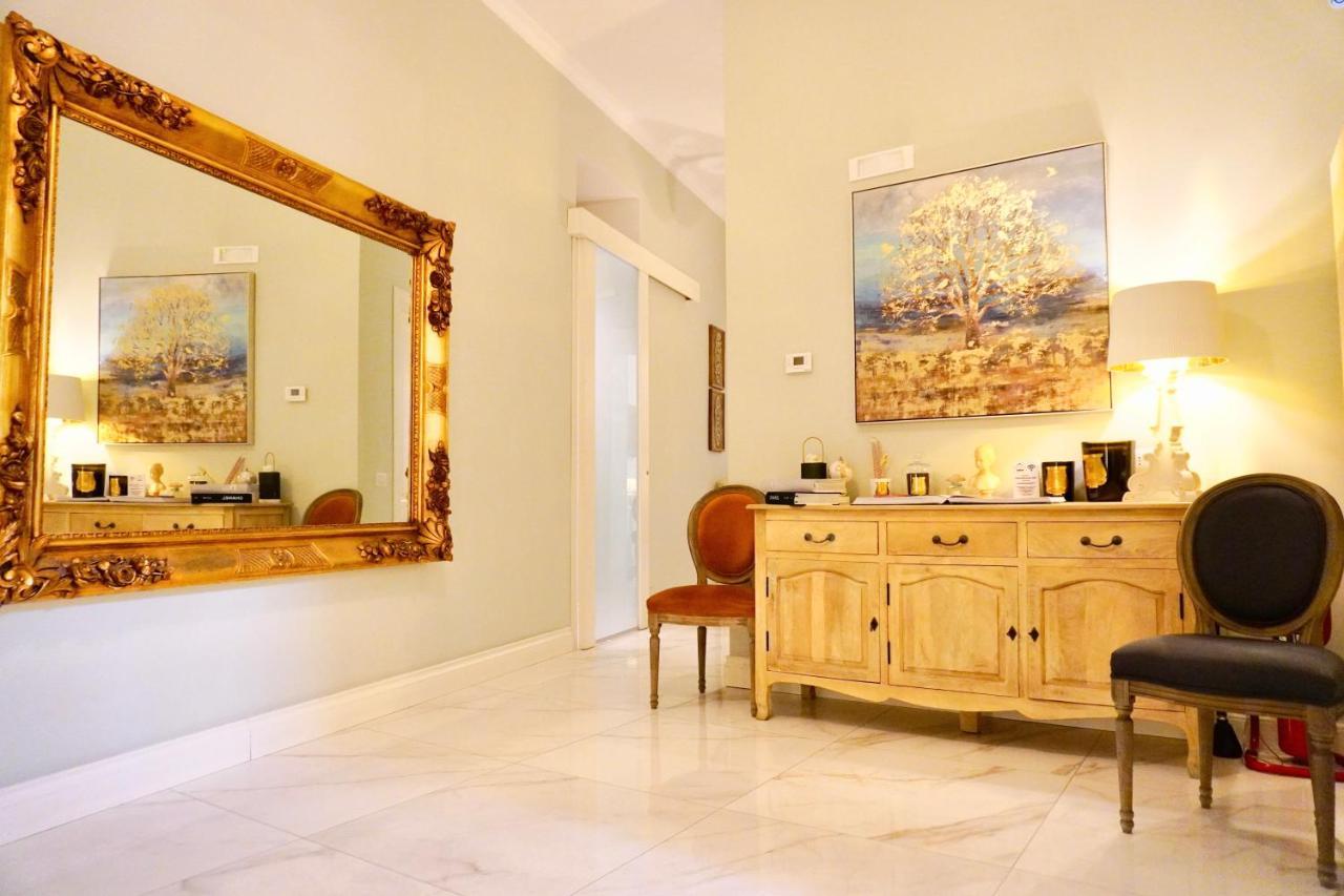 Macchiato Suites Boutique Guest House Наполи Екстериор снимка