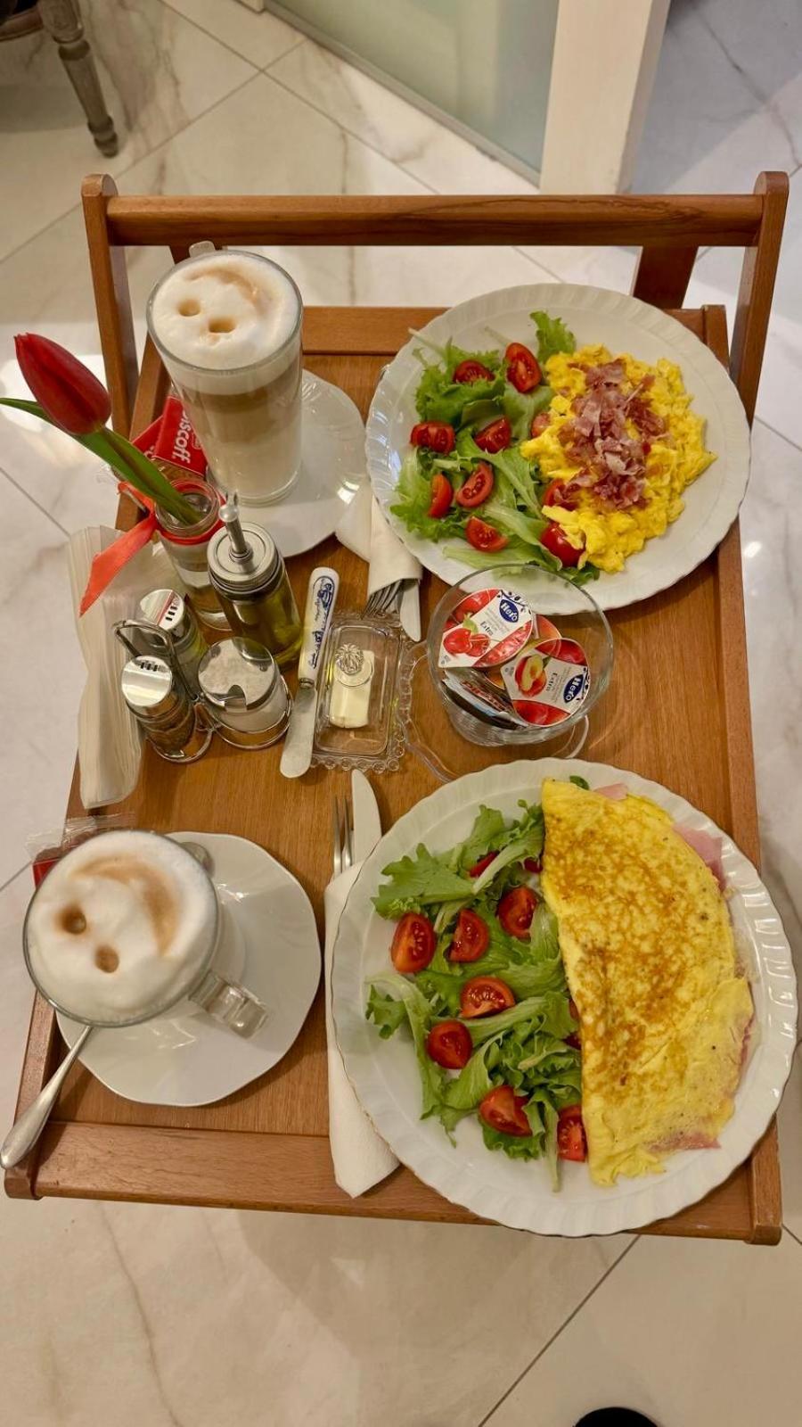 Macchiato Suites Boutique Guest House Наполи Екстериор снимка